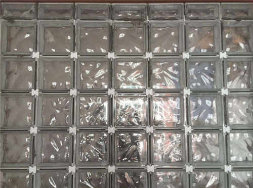 玻璃砖价格多少，玻璃砖有哪些优缺点?